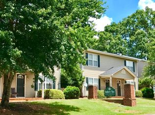 438 Richardson St, Simpsonville, SC 29681
