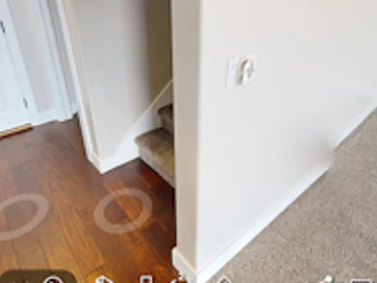 246 E Bridgewater Ln — Photo 4