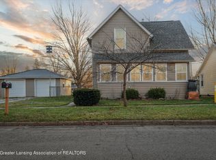 307 W Shaw St, Charlotte, MI 48813