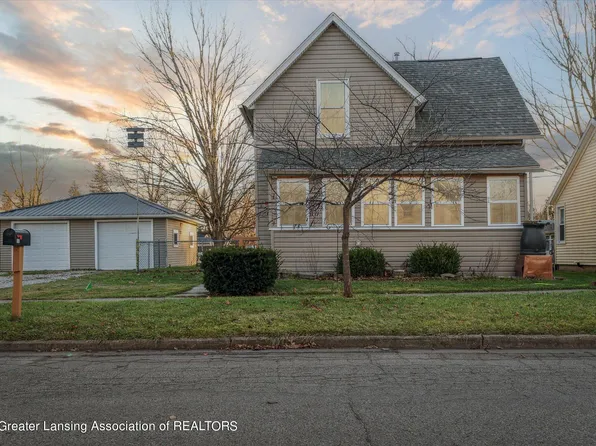 307 W Shaw St, Charlotte, MI 48813