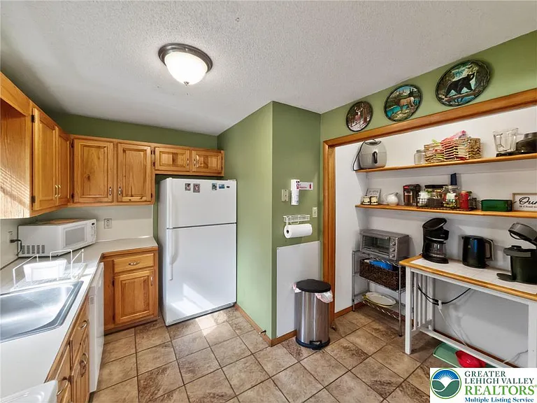 177 Dogwood Ter — Photo 12