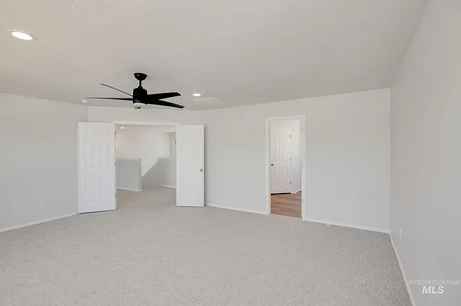 4823 Fire Opal St — Photo 16