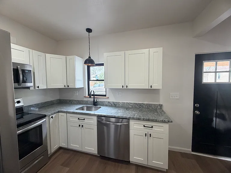 314 Church St — Photo 3