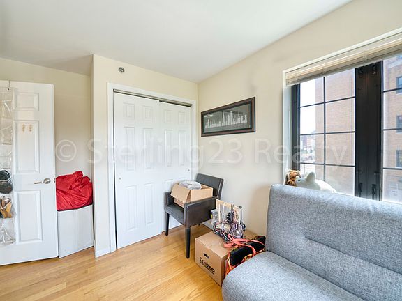 4th image of 22-14 Astoria Blvd #B3