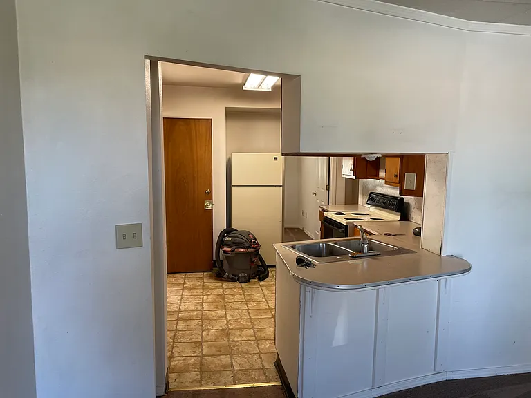 4203 S 3rd St — Photo 6