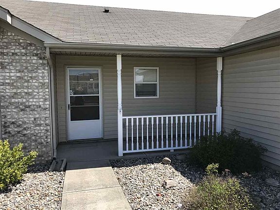 2nd image of 819 S Archer Ct
