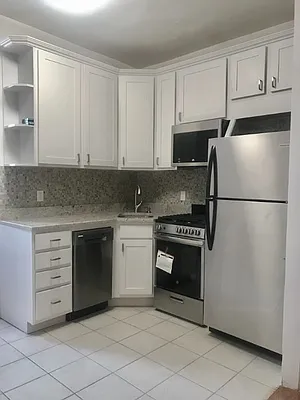 Rented by Axxess Realty Group | media 9