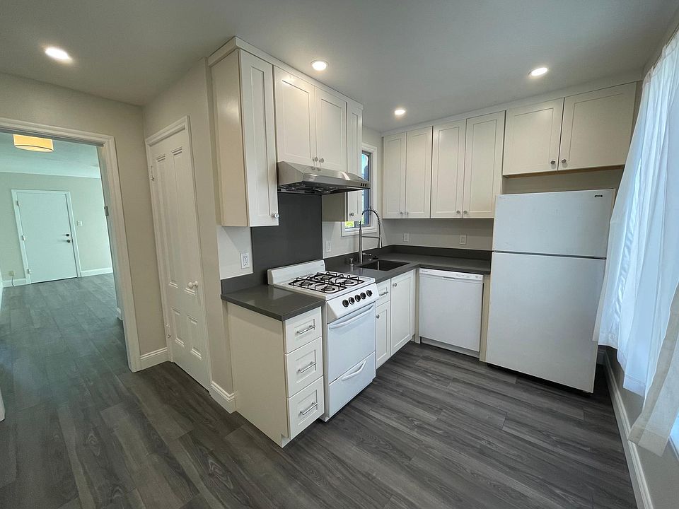 1st image of 129A Jersey St #A