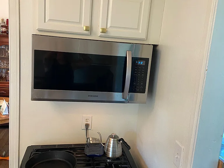 248 Kent Ln — Photo 6