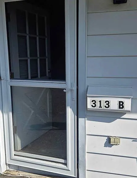 313 Delsea Dr N #B — Photo 1