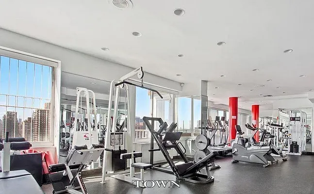 Rented by Town Residential | media 21