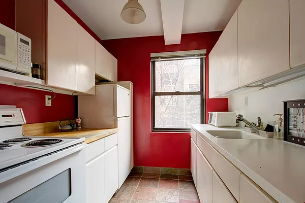 Sold by Keller Williams NYC | media 25