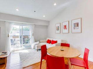 3315 Wyndham Cir APT 4228, Alexandria, VA 22302