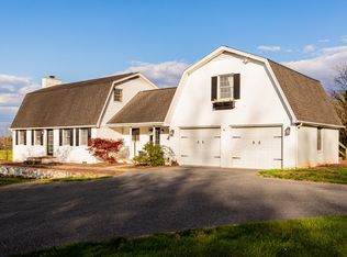 622 Dices Spring Rd, Weyers Cave, VA 24486