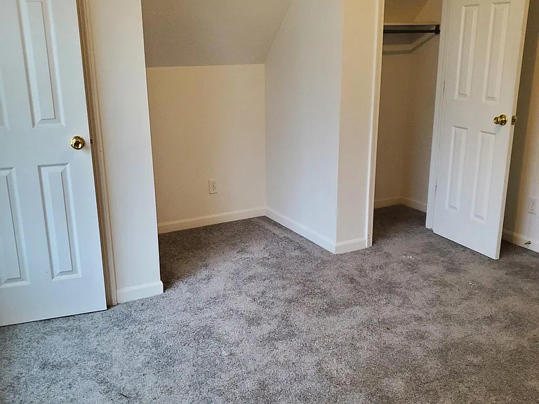 21015 Glen Lodge Rd — Photo 24