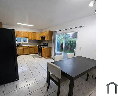 1735 11th Ave — Photo 9