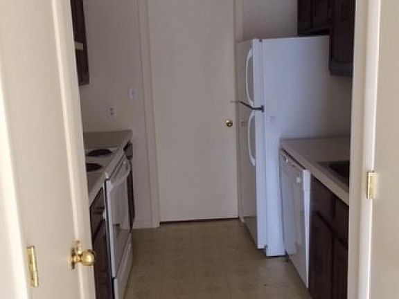 5th image of 1518 E Stonehenge Dr #1