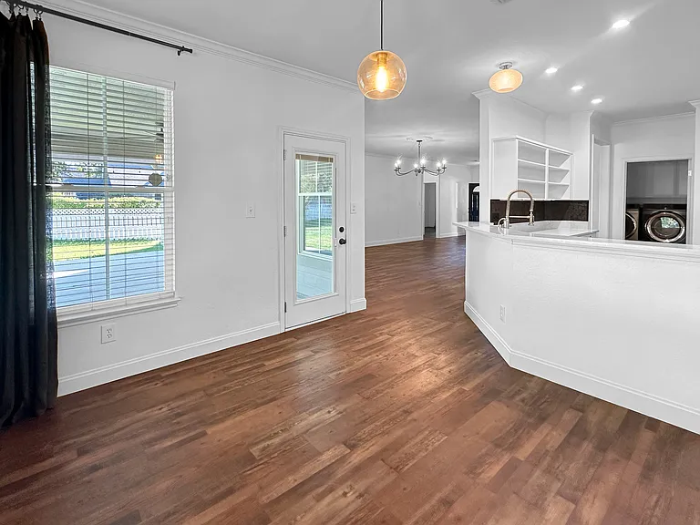 1415 Azalea Ln — Photo 28