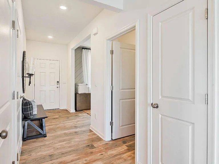 1410 N Marston St — Photo 9