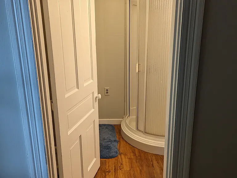 621 Kirtland St — Photo 45