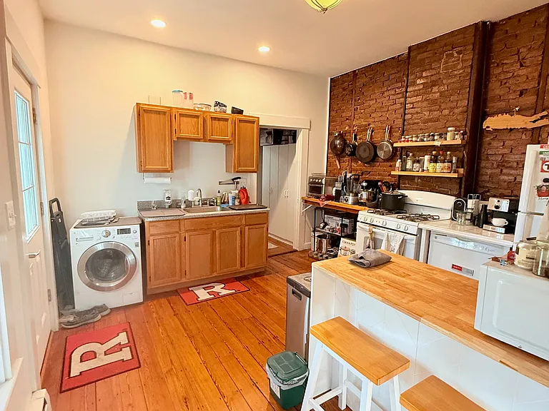 97 Inman St #1 — Photo 26