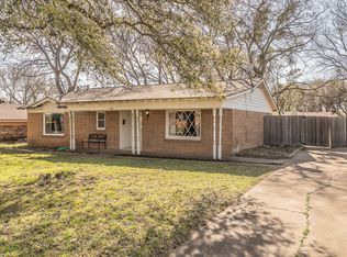 1548 Carl St, Fort Worth, TX 76103