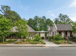 10748 Serenbe Ln, Chattahoochee Hills, GA 30268
