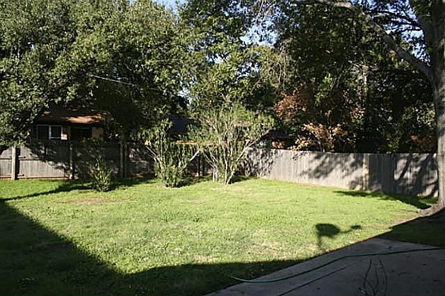 1st image of 1613 Winchester Way