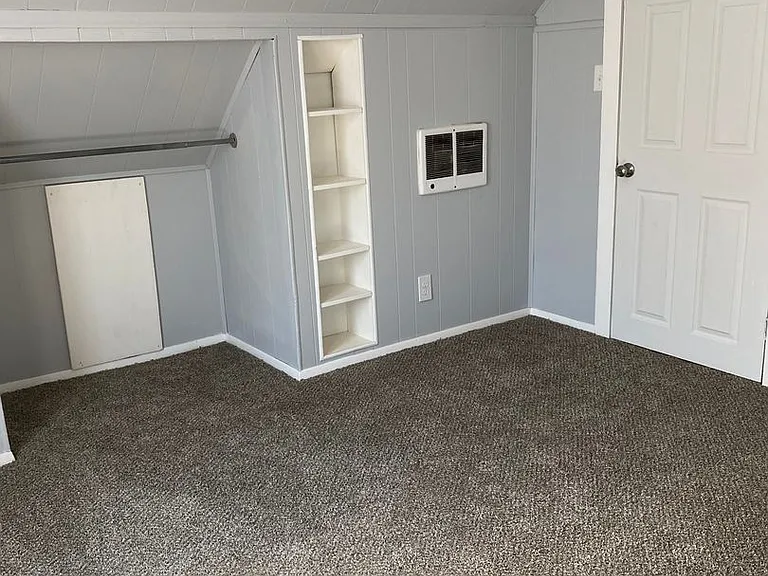 2503 Vendome Dr — Photo 9