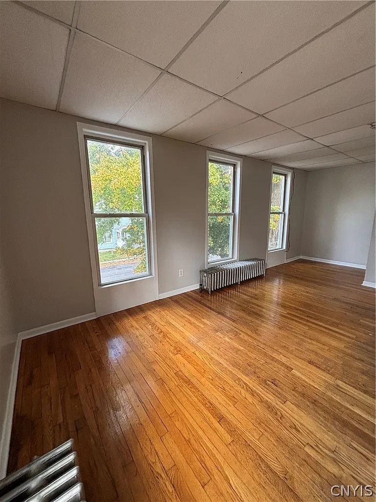 2 bed, 1.0 bath, 2601 sqft, $1,200 — Photo 3
