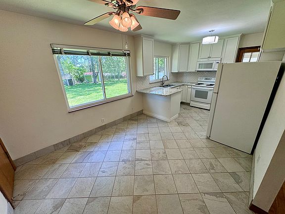 3rd image of 8500 Grantshire Ln