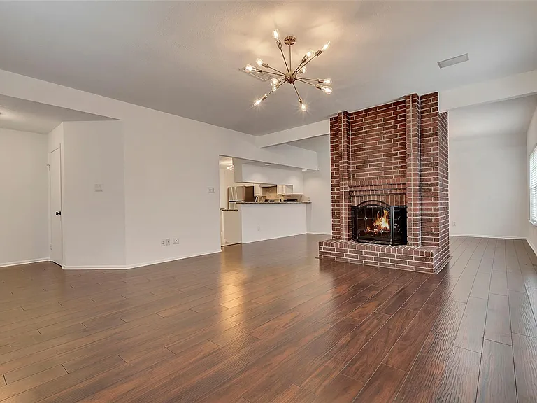 6 Green Slope Pl — Photo 8