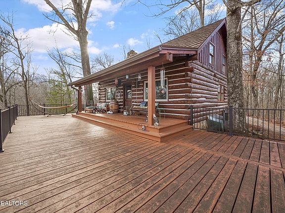 2nd image of 124 Lindsey Cemetery Rd