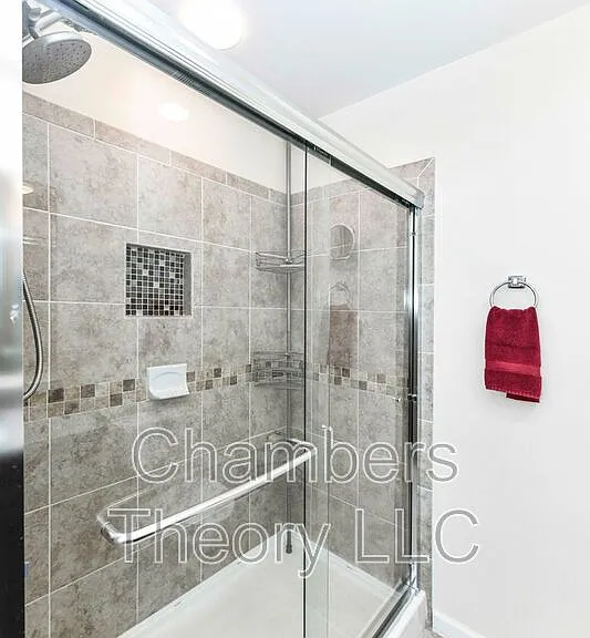6955 Cromarty Dr — Photo 21