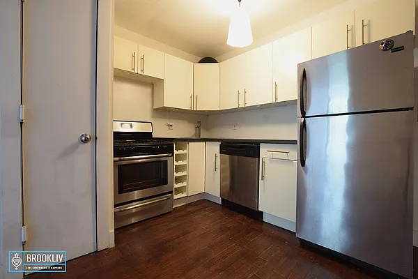 Rented by null | media 2