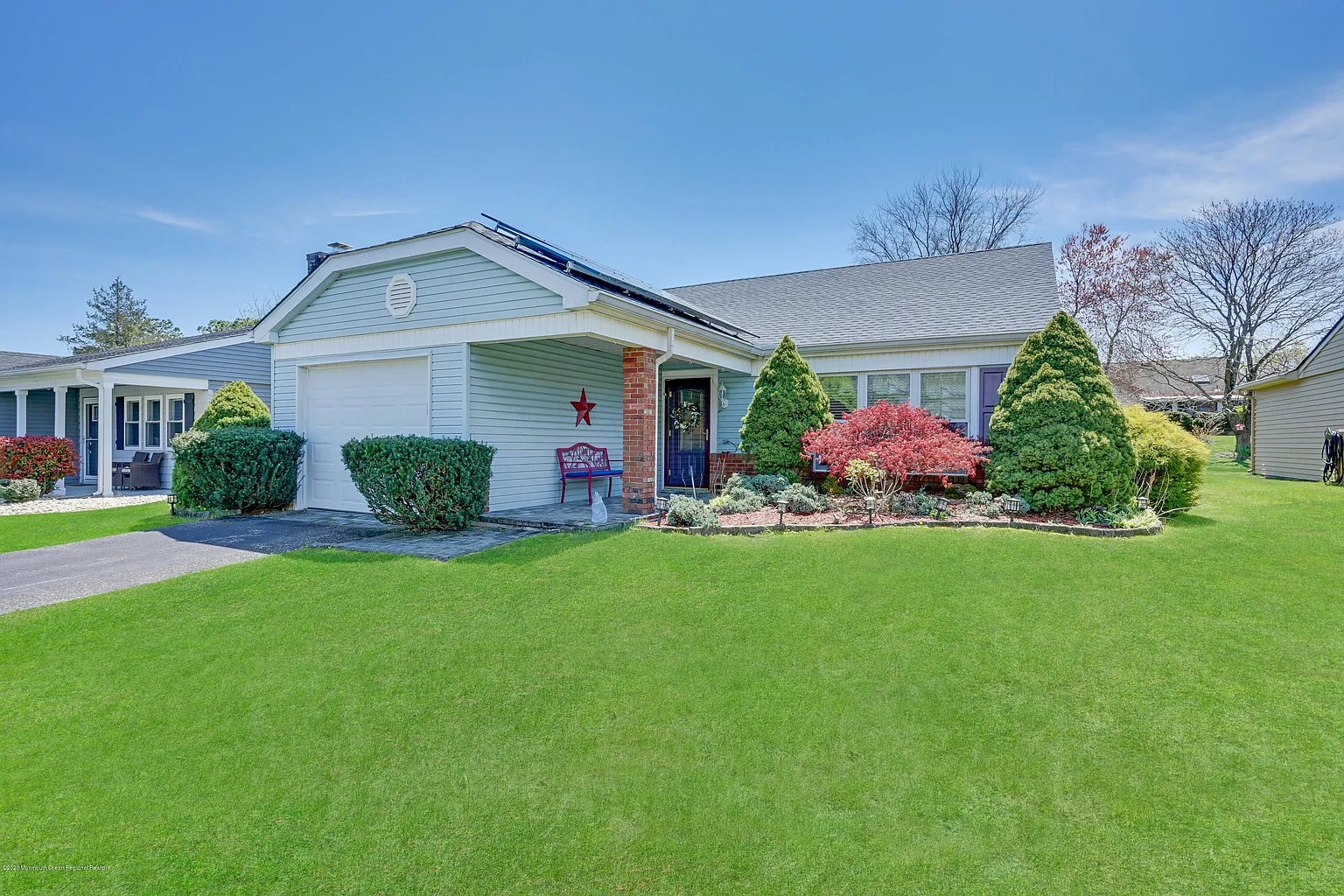39 Banbury Ave photo 1