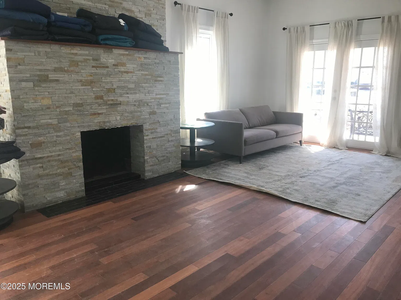 6 bed, 4.5 bath, 3069 sqft, $3,000 — Photo 3
