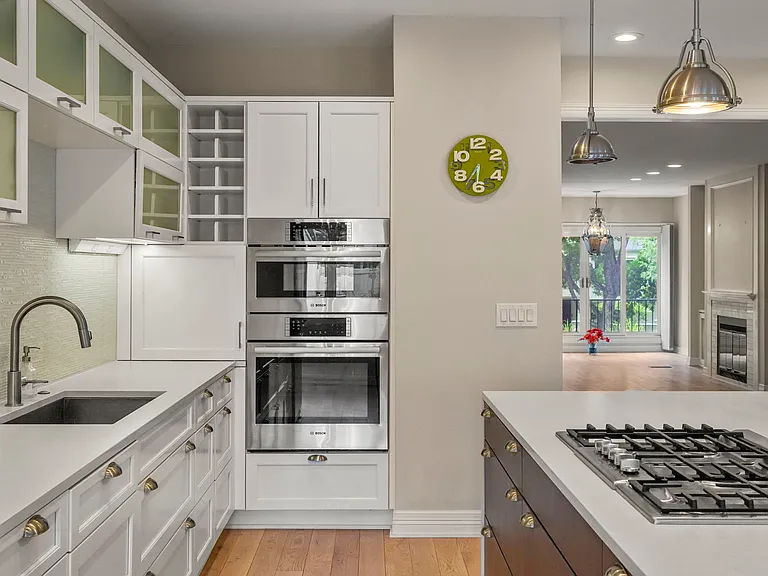 Kitchen area