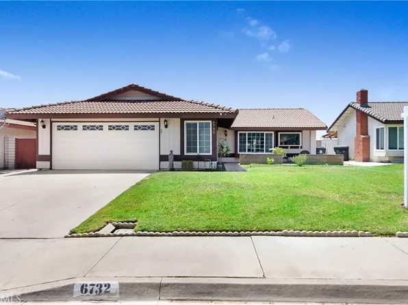 6732 30th St, Riverside, CA 92509