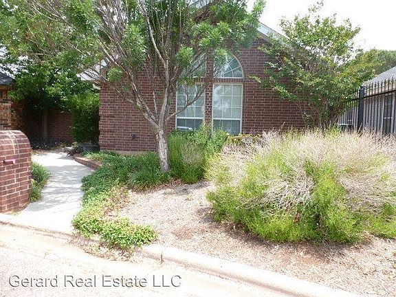 2nd image of 2549 Cloverleaf Ln