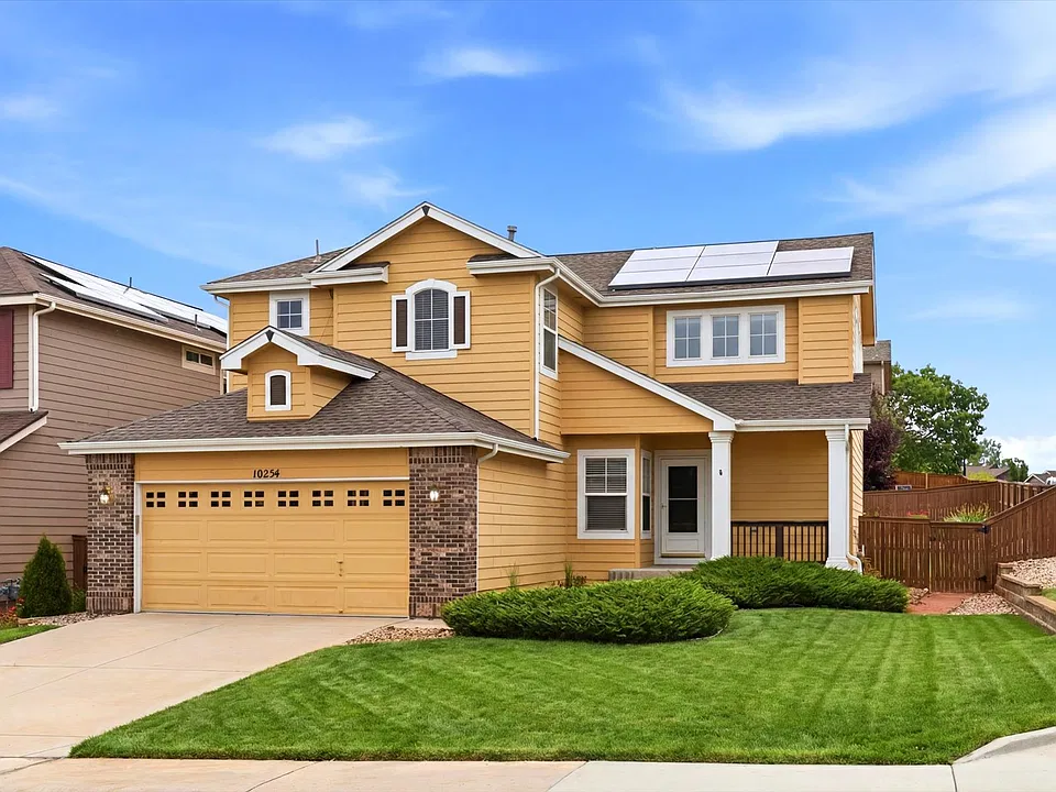 10254 Bentwood Cir