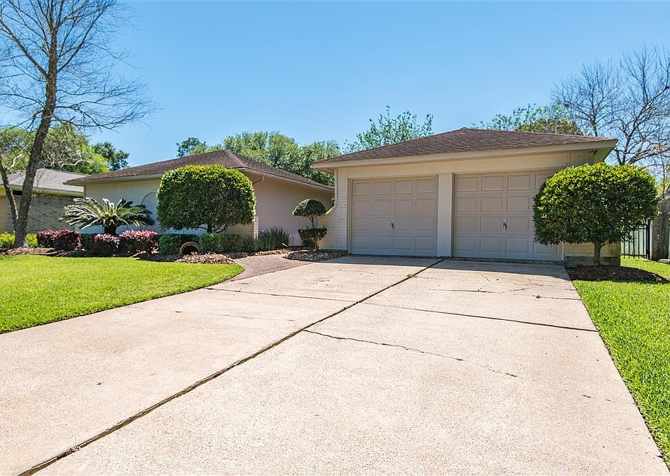 1st image of 16102 Blackhawk Blvd
