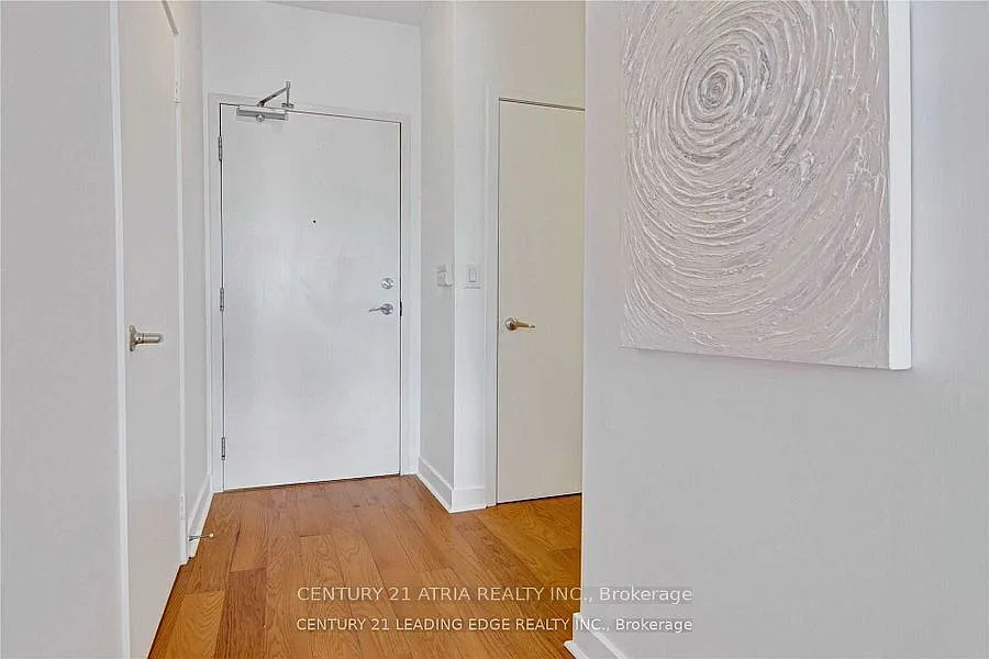 2 bed, $2,300 — Photo 4