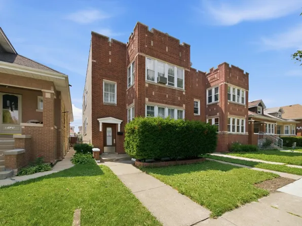 5137 W Oakdale Ave, Chicago, IL 60641