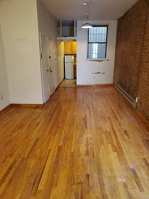 Rented by Guidance Realty Corp. | media 9