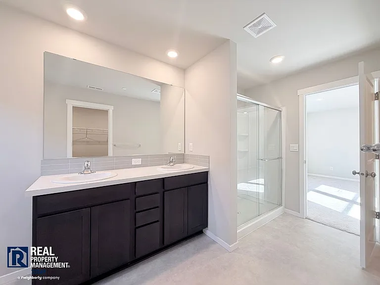 10730 188th St E — Photo 13