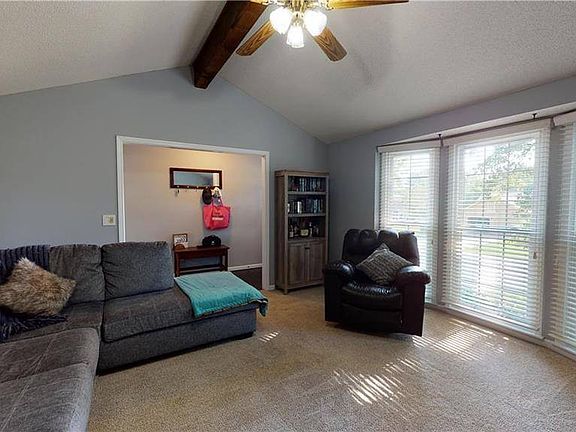 5th image of 5578 Lewis Dr