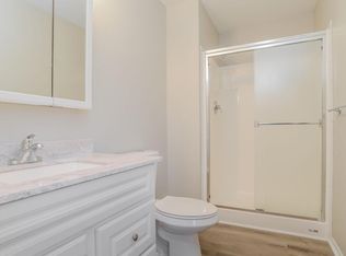 608 Oswego Ct #608, Mount Laurel, NJ 08054