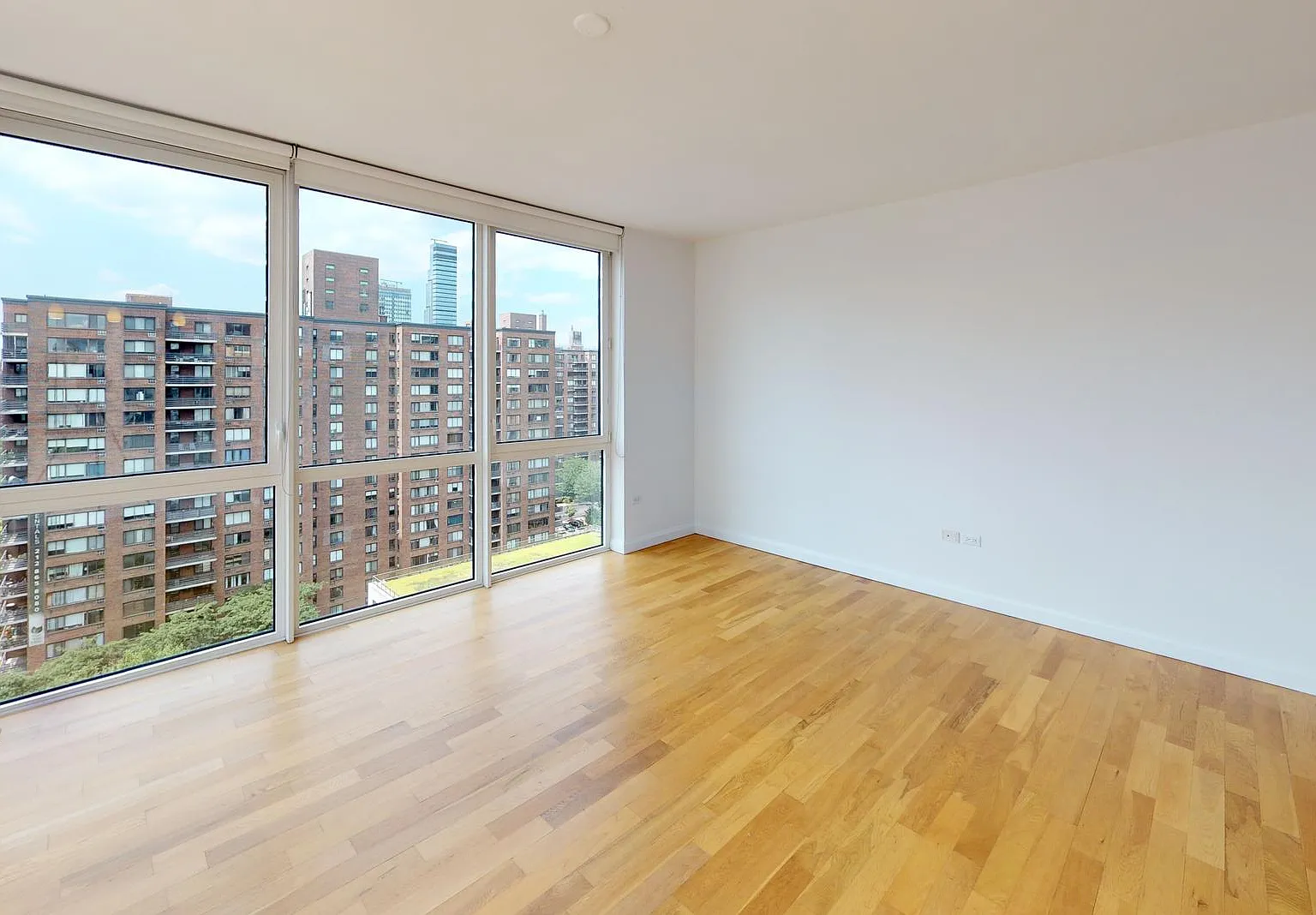 775 Columbus Avenue — Photo 2