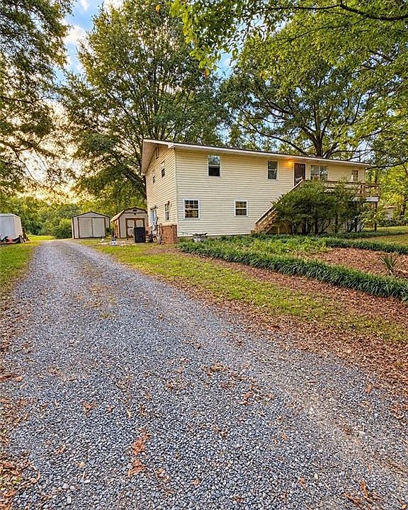 1st image of 6468 Hampton Rd